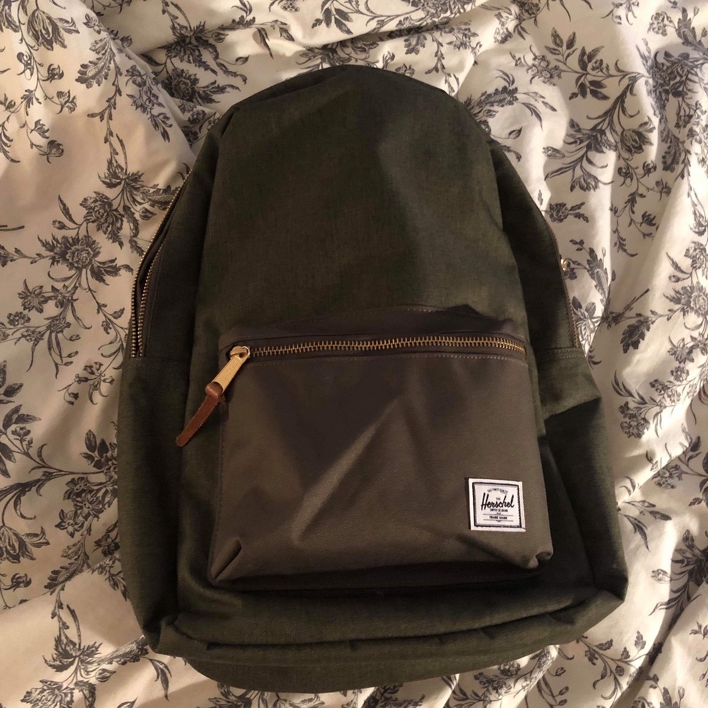 CLOSET CLEAR OUT Herschel ‘Settlement’ Backpack